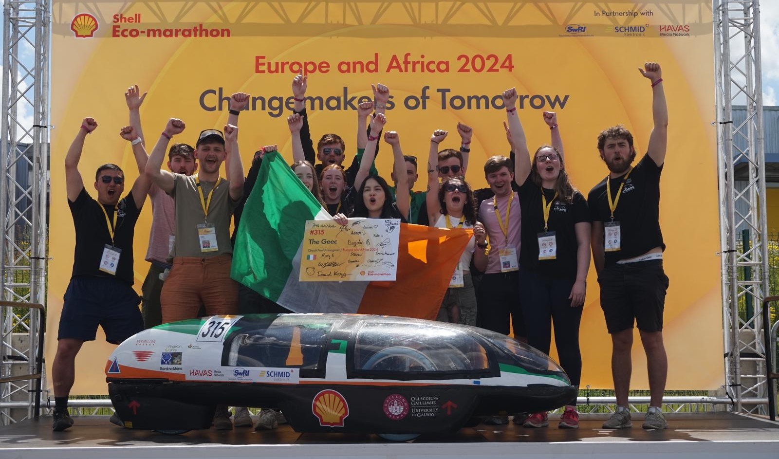 Geec Team at Shell Eco-marathon competition